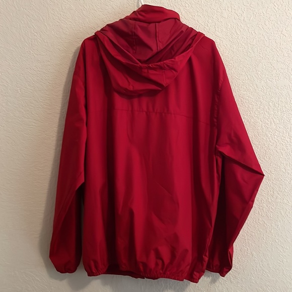 Men's Van Heusen Sport Windbreaker - XL - Picture 2 of 2